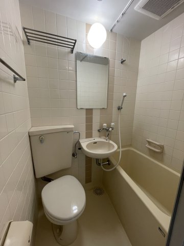 ライオンズマンション用賀の風呂写真