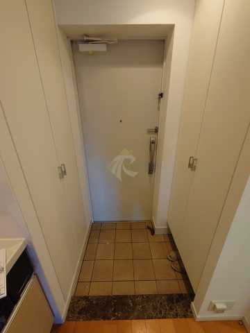 玄関　プライムアーバン池袋（別階参考写真）