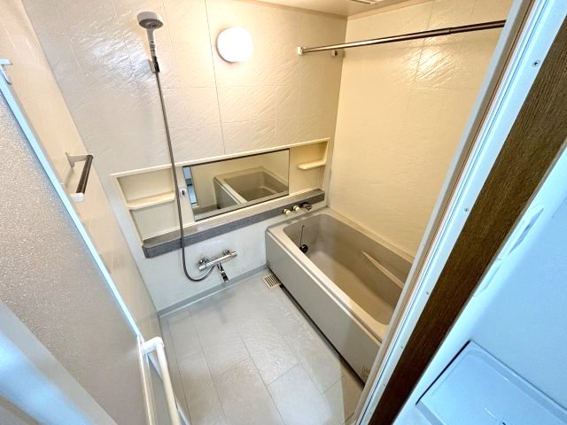 バス・シャワールーム　清潔感のあるバスルーム★