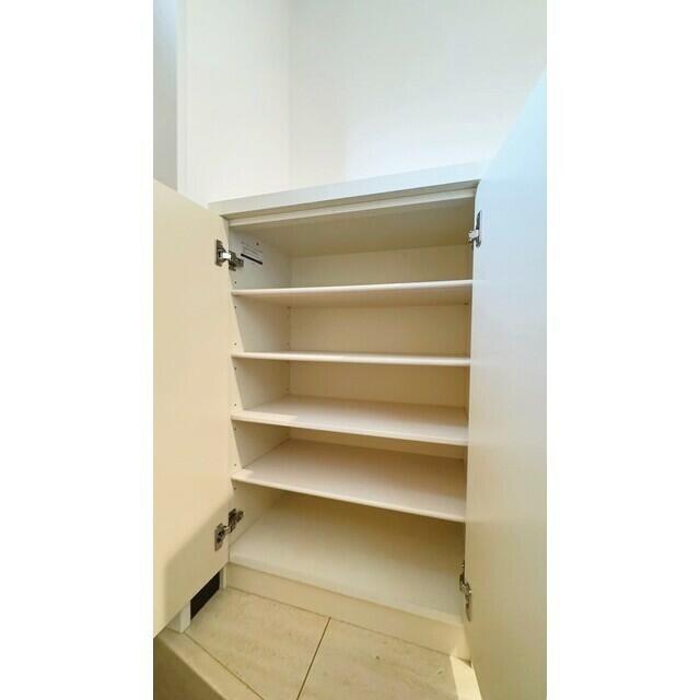 その他設備　シューズボックス