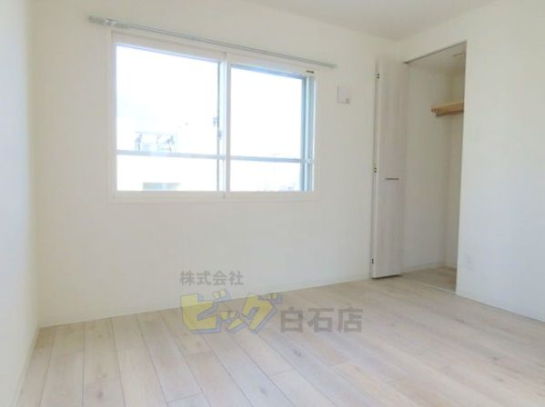 収納　広々ウォークインクローゼット完備しています♪