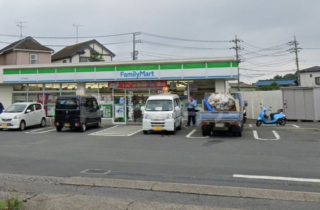 コンビニ　ファミリーマート松戸稔台店（コンビニ）まで350m