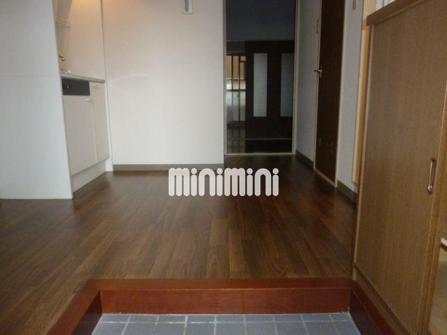 玄関　お問い合わせはミニミニ徳重店へ！