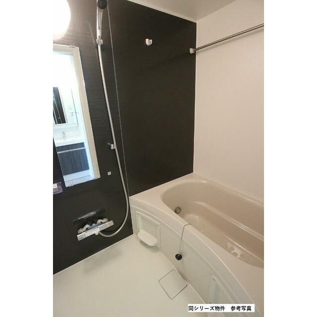 バス・シャワールーム　※同シリーズ物件　参考写真