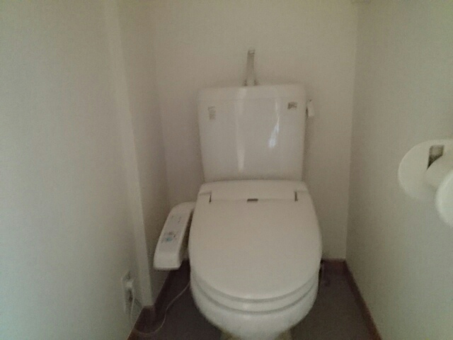 トイレ　シンプルなトイレ！