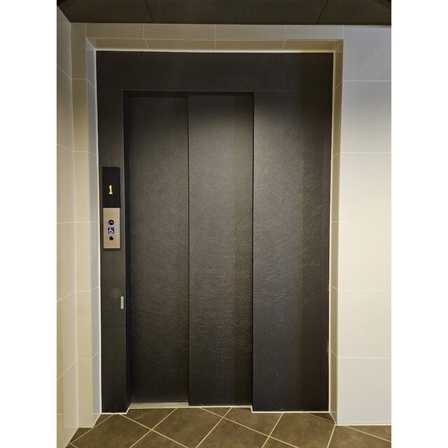 その他　エレベーター