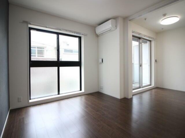 居室・リビング　きれいなお部屋