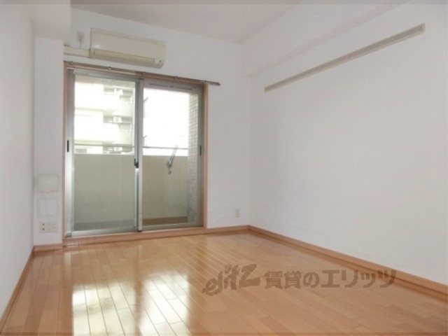 居室・リビング　居室