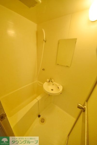 バス・シャワールーム　バス