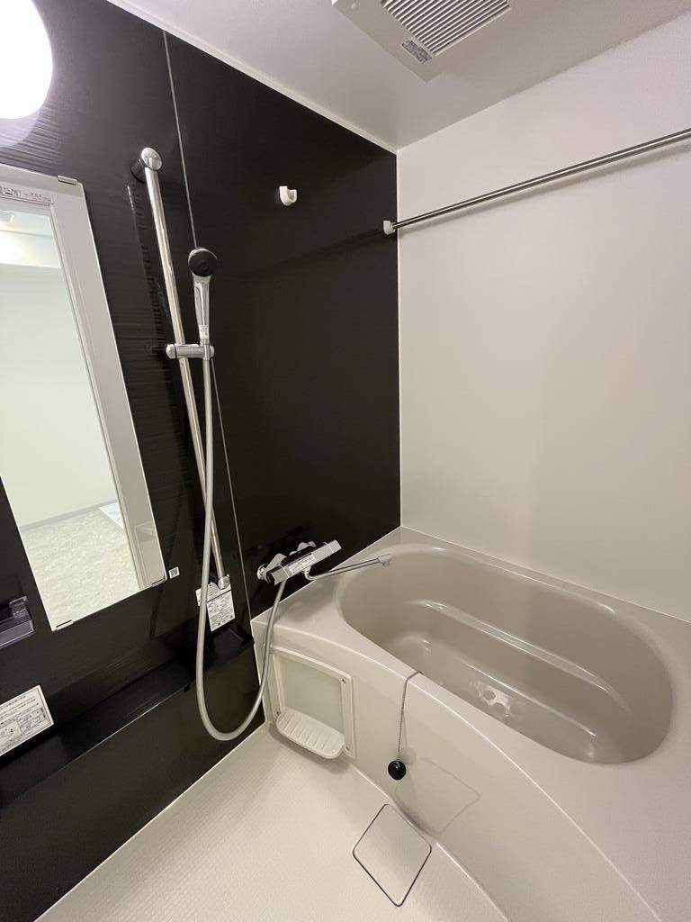 バス・シャワールーム　※同建築物別部屋(同仕様)
