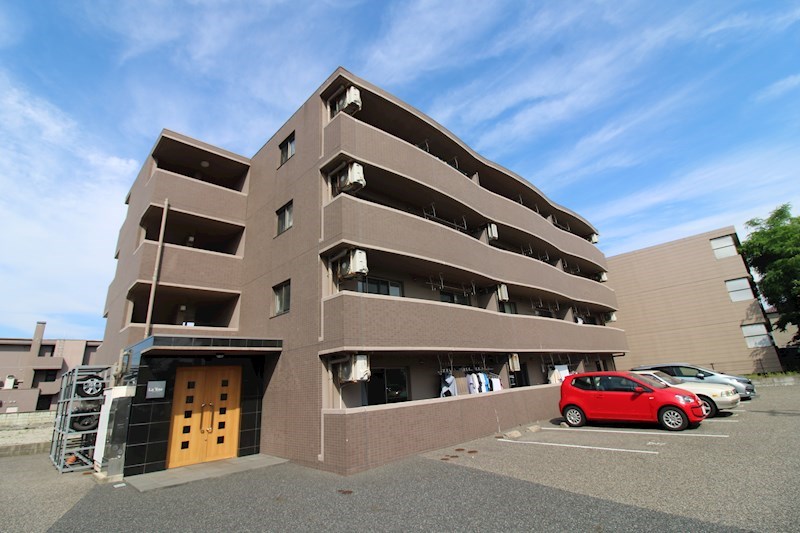 建物外観　賃貸マンション