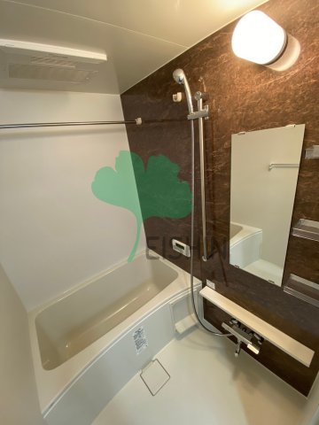 バス・シャワールーム　清潔感のある浴室です！