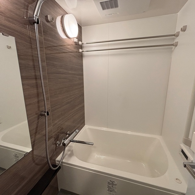 バス・シャワールーム　※写真は同タイプ住戸です。