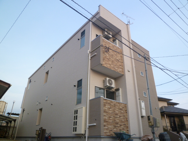 建物外観　同型モデル