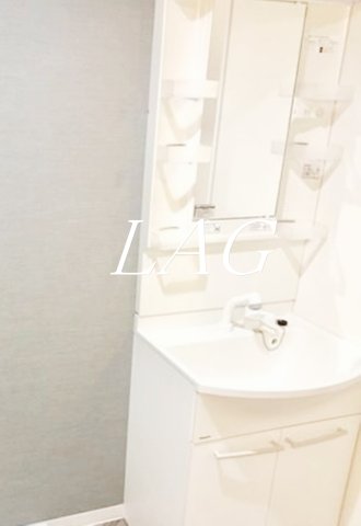 洗面設備　洗面台です。