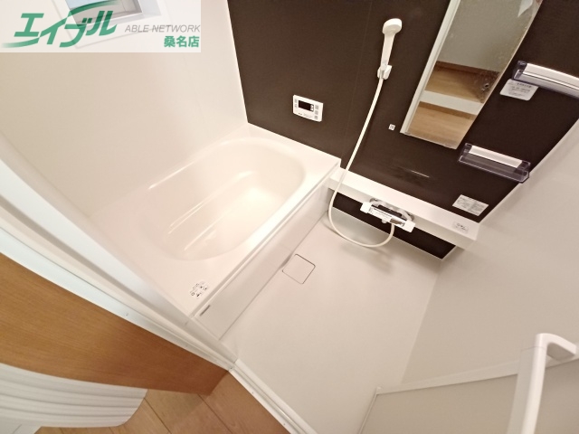 バス・シャワールーム　同型参考写真