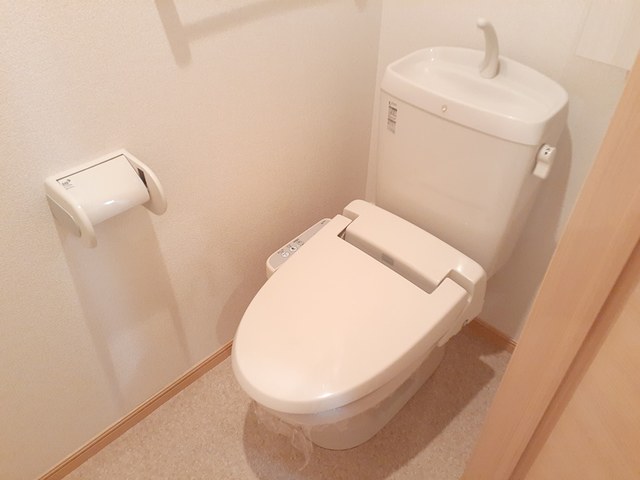 トイレ　同施工会社同シリーズ別物件