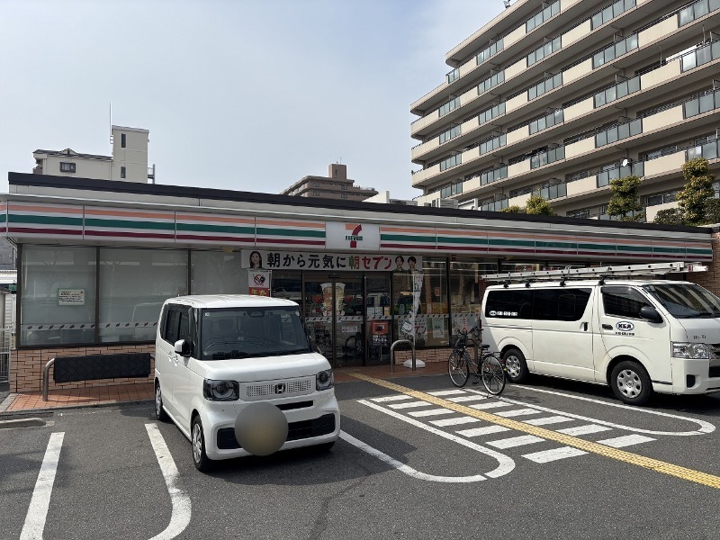 コンビニ　セブンイレブン大阪友渕町3丁目店（コンビニ）まで411m