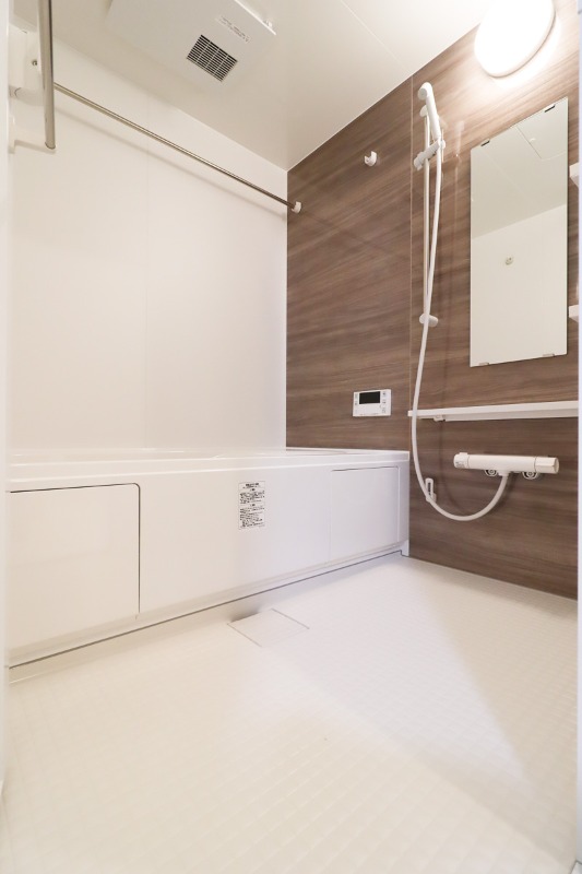 バス・シャワールーム　図面と現状に相違がある場合には現状を優先