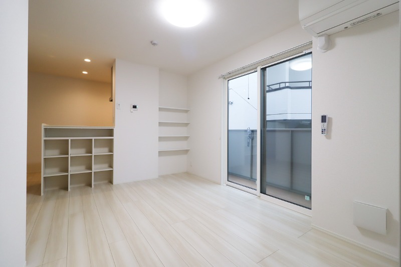 居室・リビング　図面と現状に相違がある場合には現状を優先