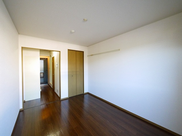 その他部屋・スペース　明るい洋室です。