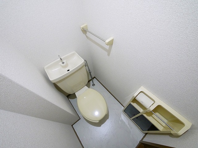 トイレ　清潔感のあるトイレです