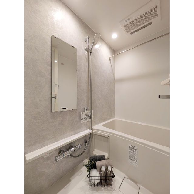 バス・シャワールーム　☆リラックスできるお風呂☆ ※装飾品は付きません