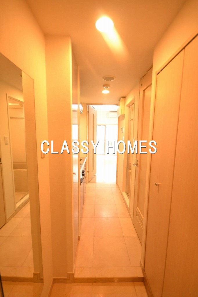 玄関　2004年竣工　グランド・ガーラ三田：玄関