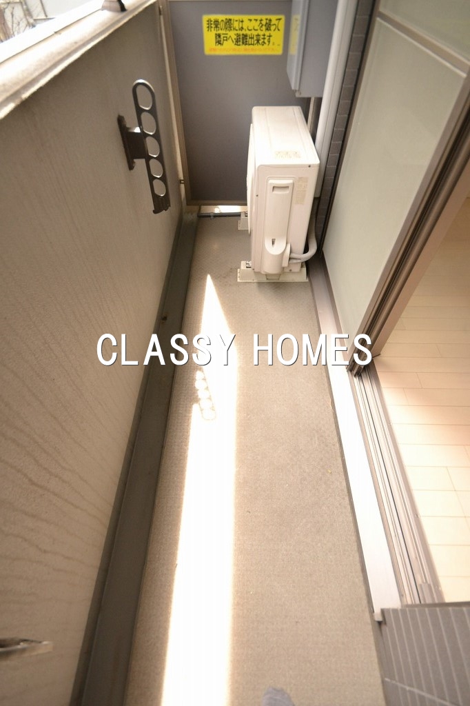 バルコニー　2004年竣工　グランド・ガーラ三田：バルコニー