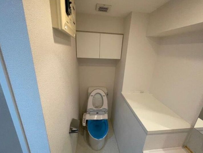 トイレ　★温水洗浄便座で寒い季節も快適に使えます