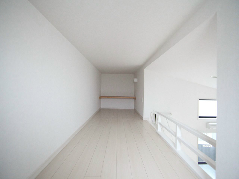 その他部屋・スペース　ロフト4.9帖（収納としてもお部屋としても使えます）