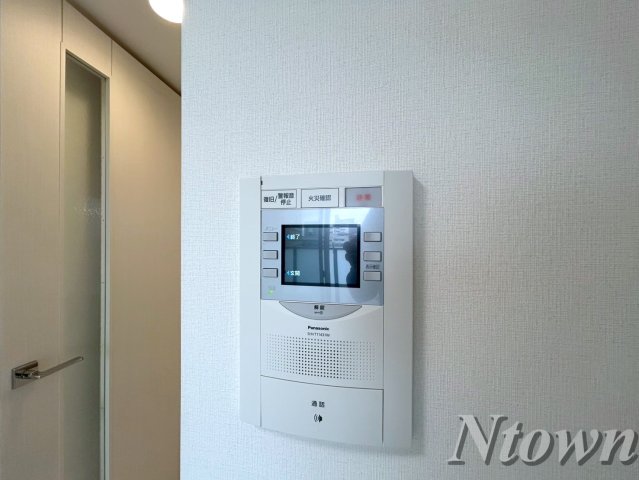 セキュリティ　モニター付きインターフォンです