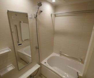 バス・シャワールーム　※こちらのお写真は他部屋になり参考写真です※
