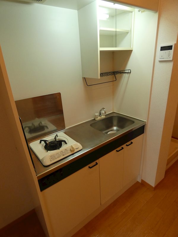 キッチン　※同タイプ別部屋の写真となります。