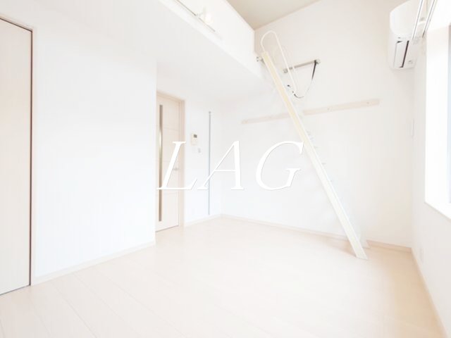 居室・リビング　洋室のお部屋です。
