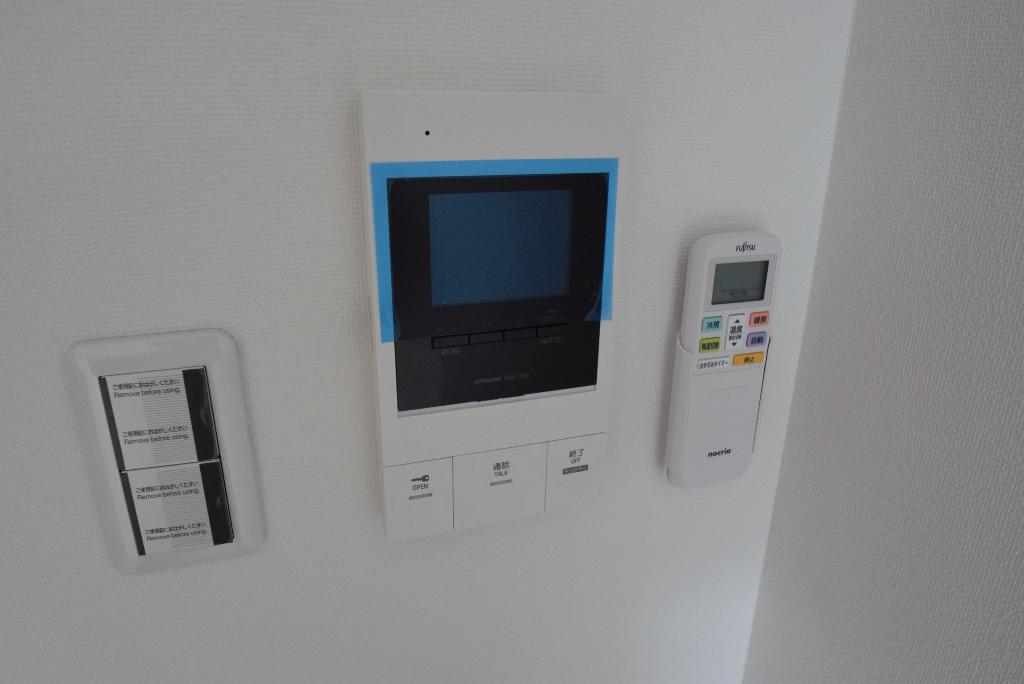セキュリティ　カメラ付インターホン