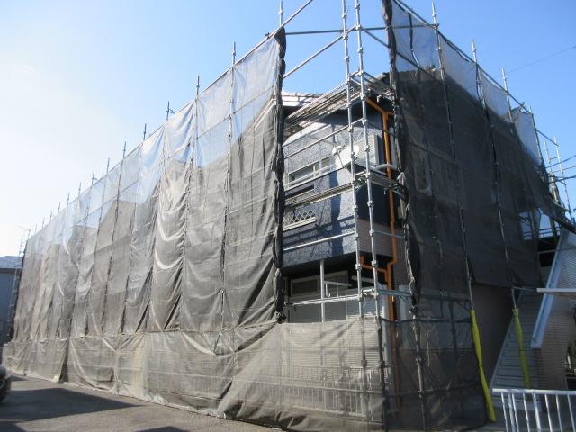 建物外観　リノベーション工事中
