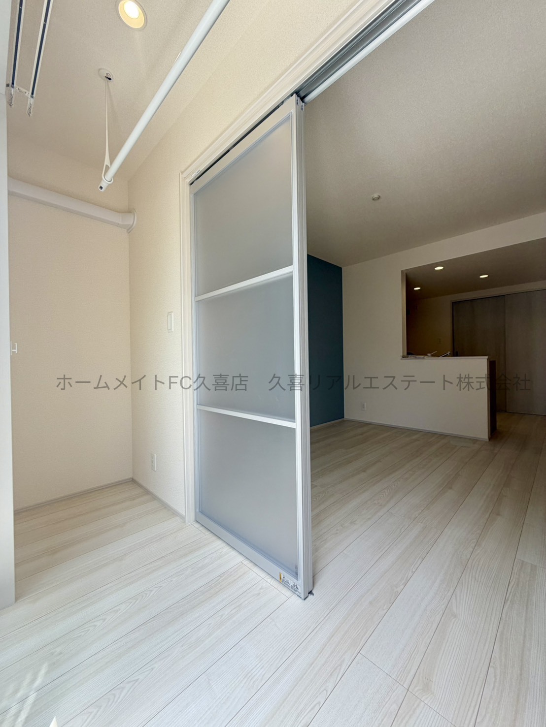 その他　同建物別号室