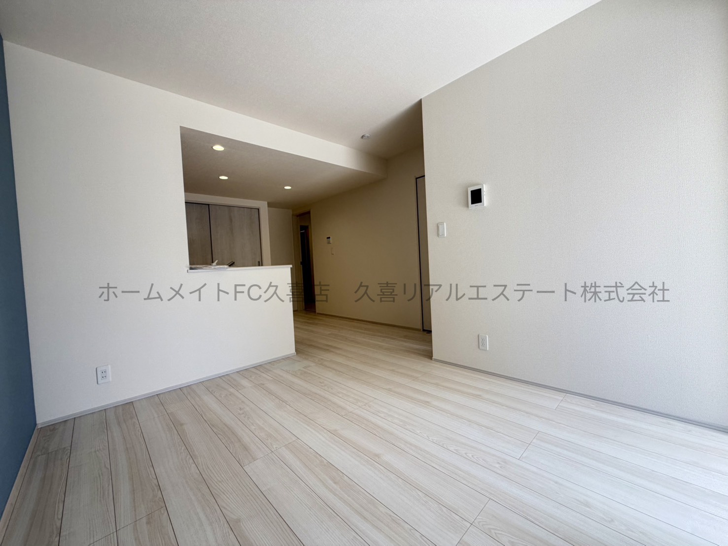 居室・リビング　同建物別号室