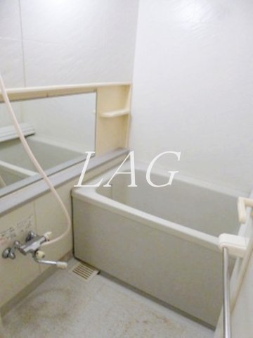 バス・シャワールーム　お風呂です。