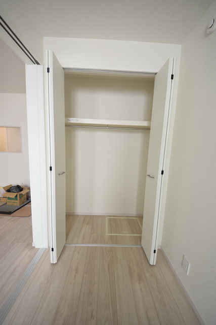 収納　～同施工会社同商品内装参考写真～