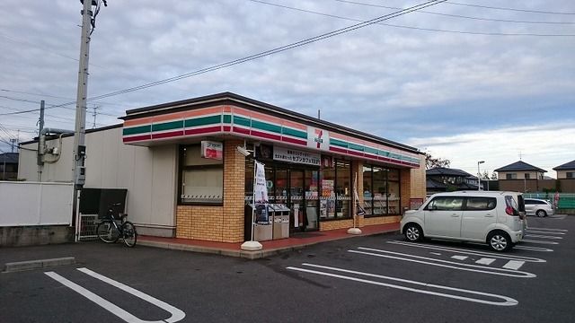 コンビニ　セブンイレブン　江南藤里店（コンビニ）まで450m