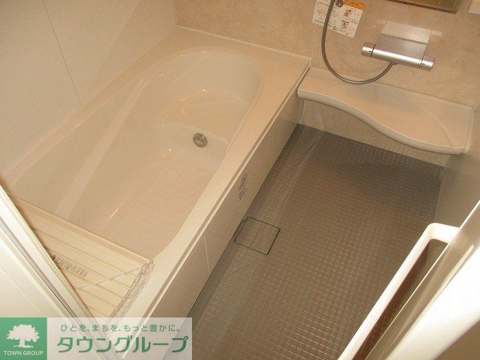 バス・シャワールーム　お問合せはタウンハウジングまで！※現地待合わせ相談可能