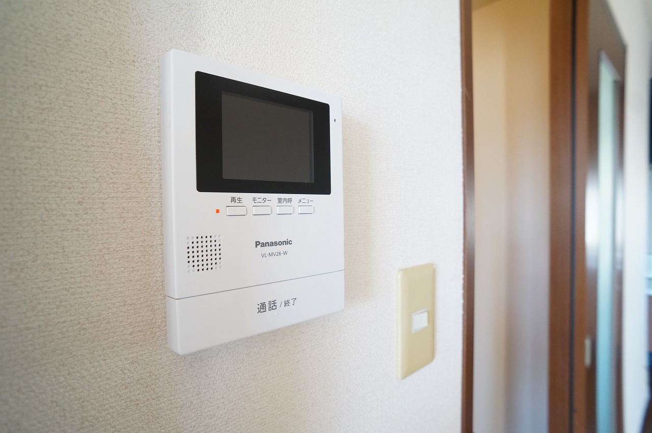 その他設備　来客時に安心、録画機能付きインターホン