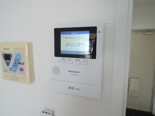 セキュリティ　同一建物２０２号室の内装写真掲載