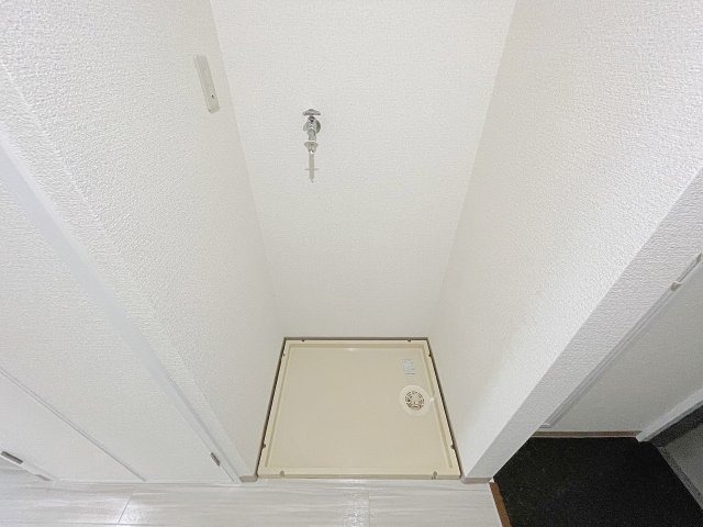 その他設備　室内洗濯機置き場です