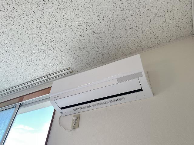 その他設備　エアコン（写真は208号室）