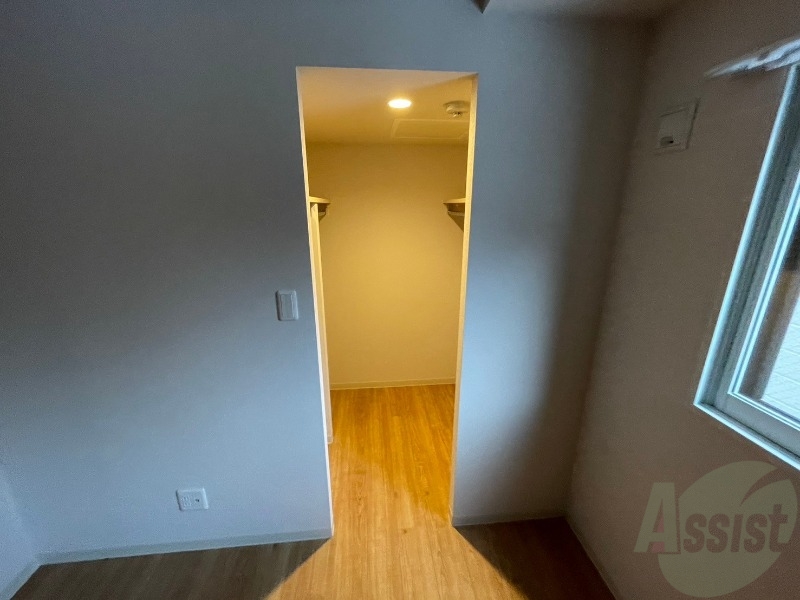 収納　寝室の収納です。部屋がすっきり片付きます。