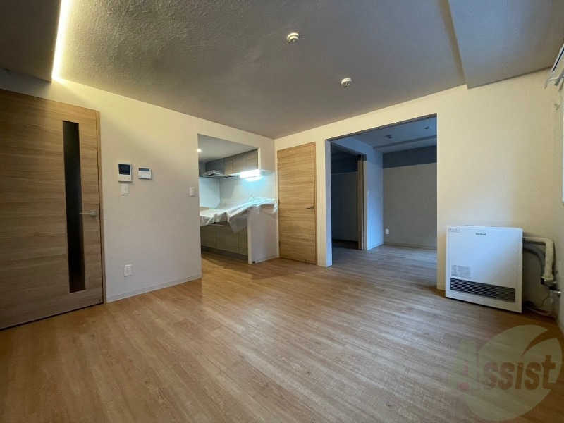 居室・リビング　広くてキレイなお部屋が広がっていて、充実した生活が送れそう。
