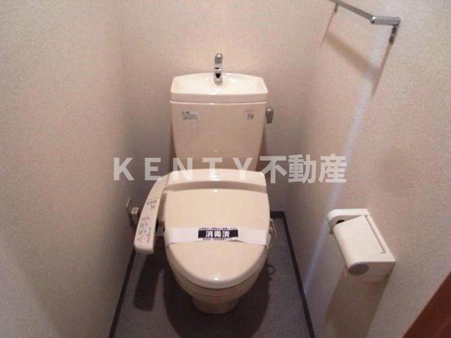 トイレ　ゆったりとした空間のトイレです